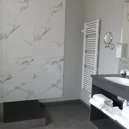 Tulip Seminary House *